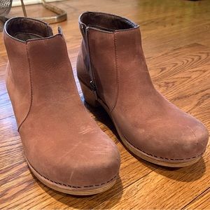 Dansko clog booties (zip up)